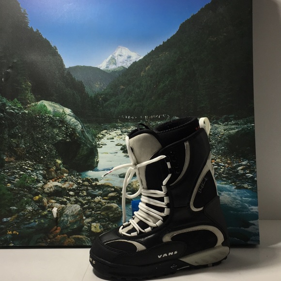 Vans | Shoes | Vans Snowboard Boots 